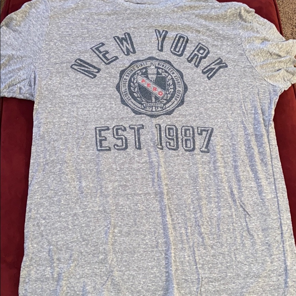 Large Men’s Aeropostale Shirt